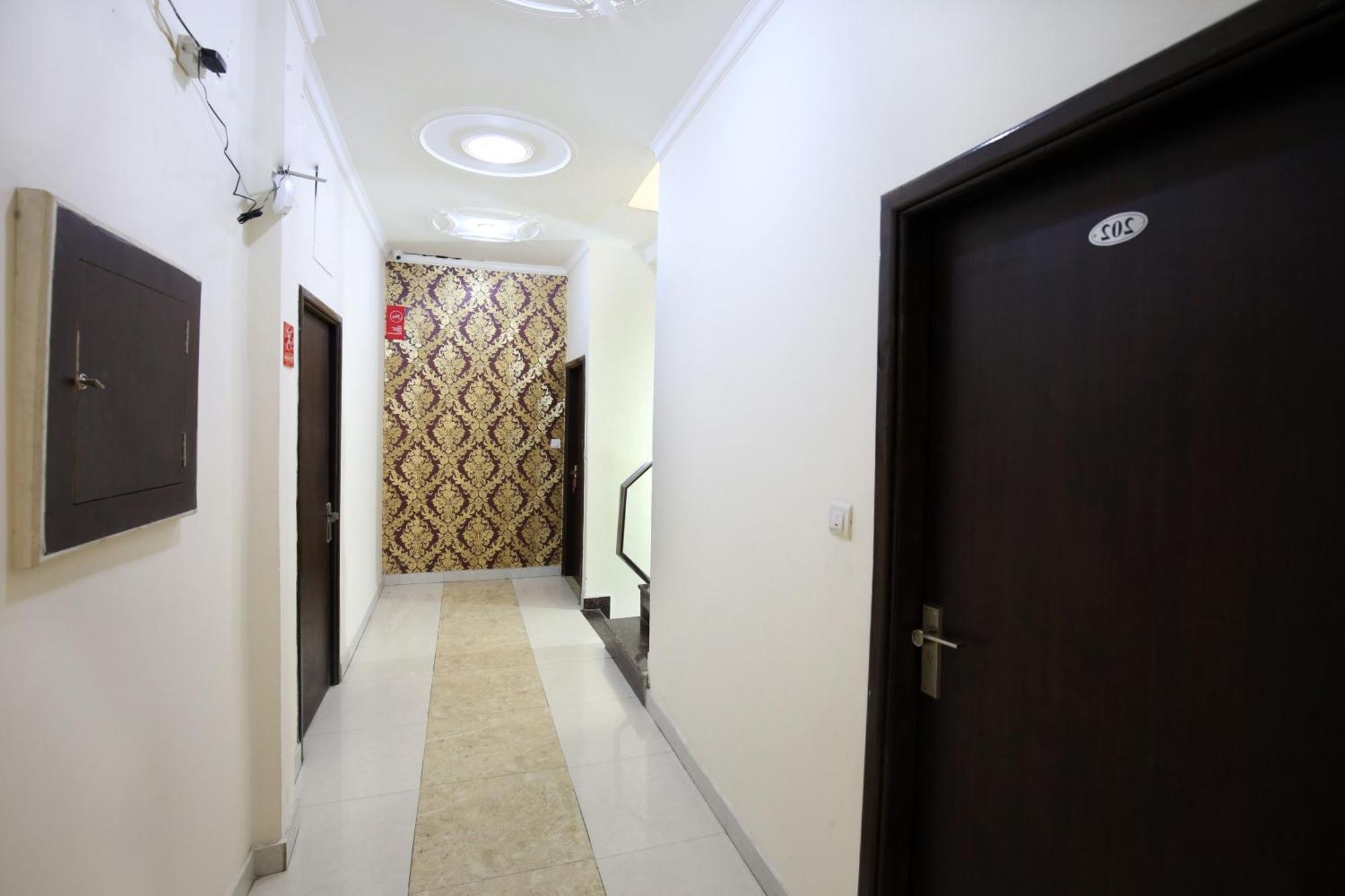 Hotel O Rich Inn Amritsar Buitenkant foto